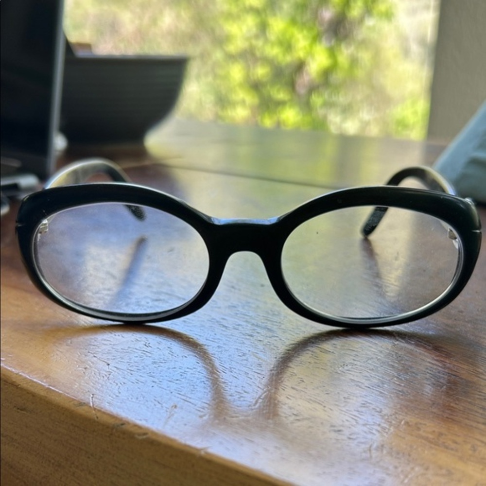 Cartier Vintage Classic Oval Black Reading Glasses !!